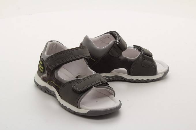 Сандалии открытые