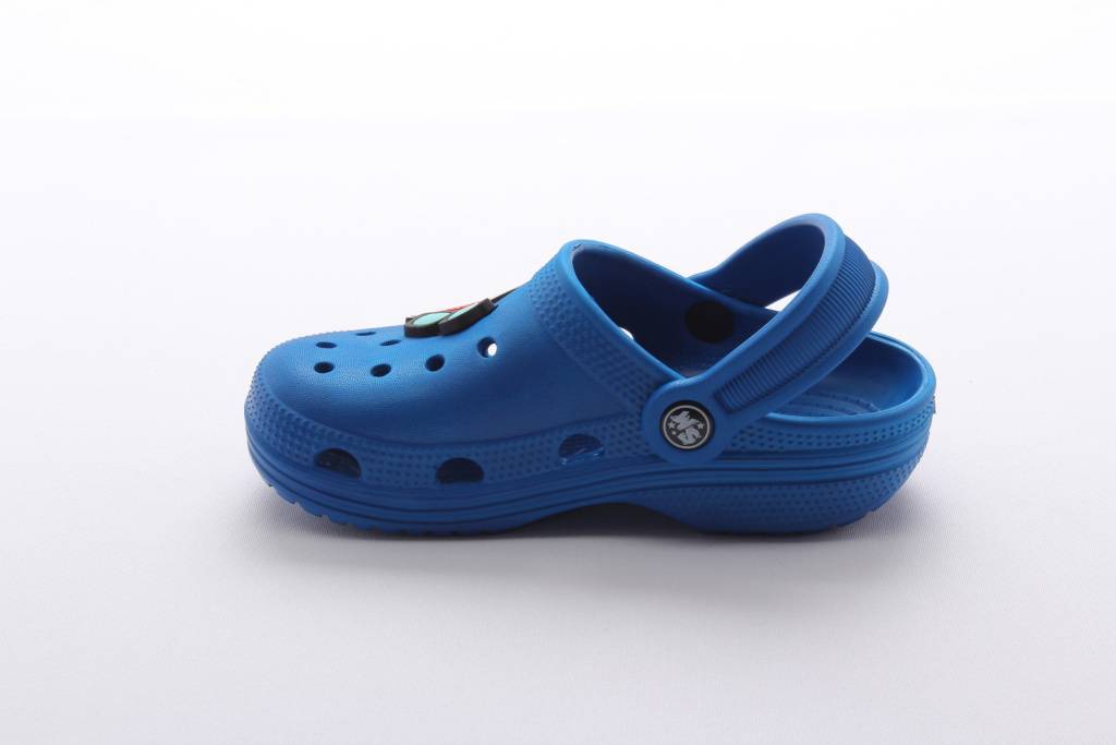 Обувь пляжная