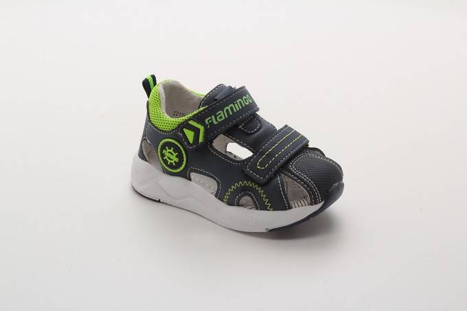 Сандалии закрытые