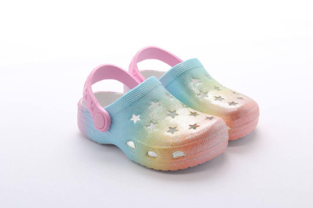 Обувь пляжная