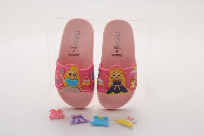 Обувь пляжная