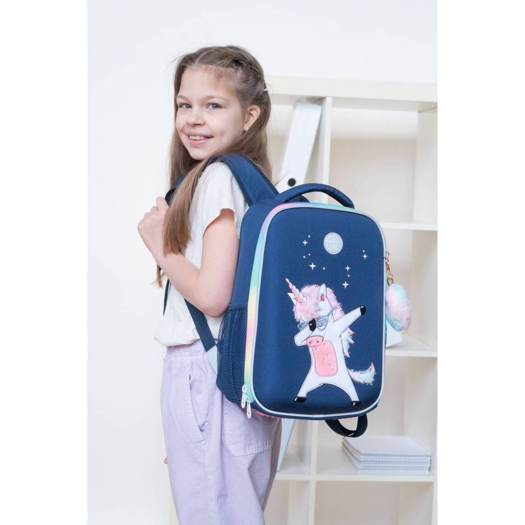 Рюкзак школьный