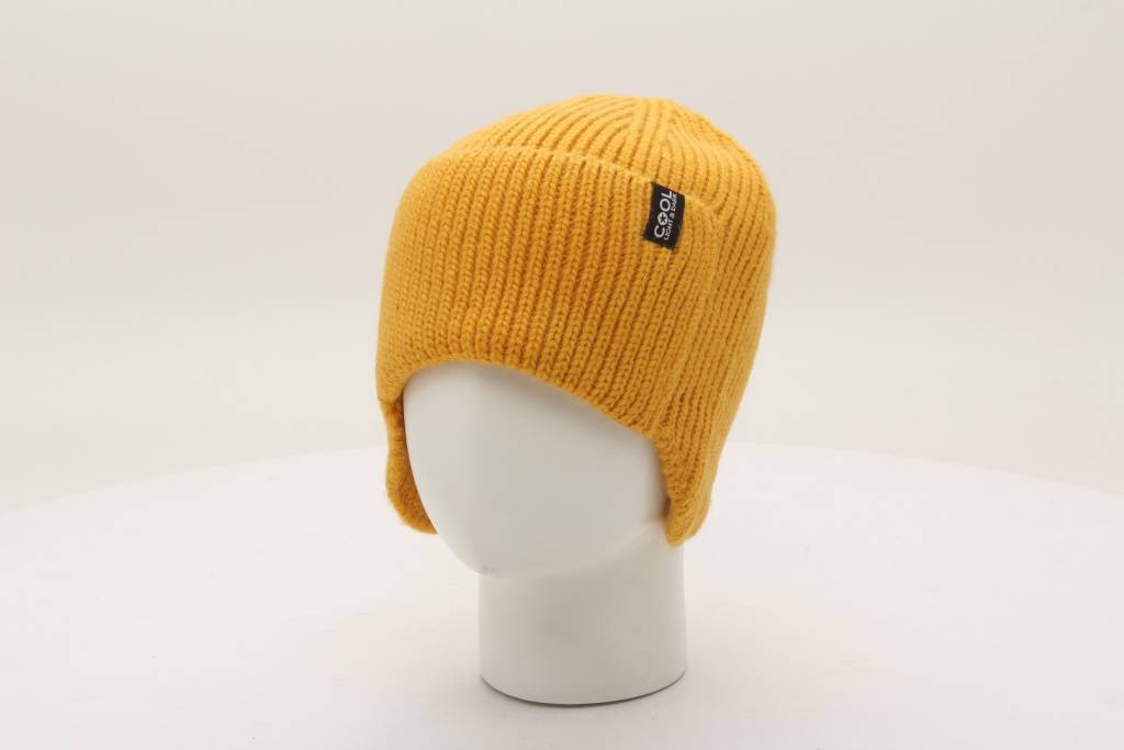 Шапка демисезонная