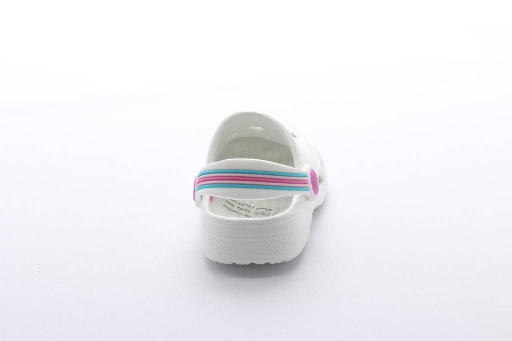 Обувь пляжная