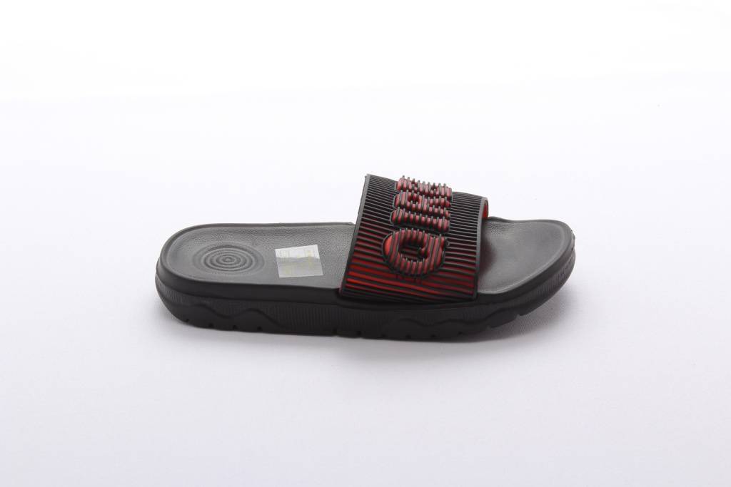 Обувь пляжная