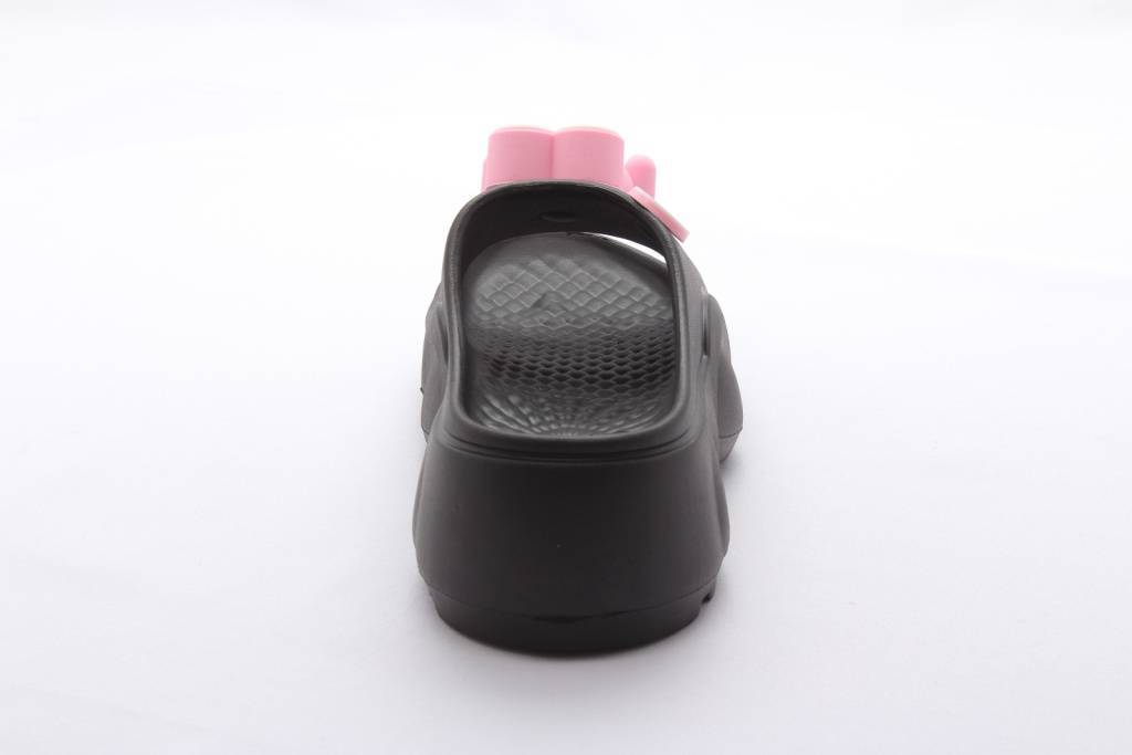 Обувь пляжная