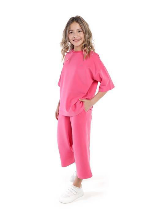 Костюм (футболка/капри)