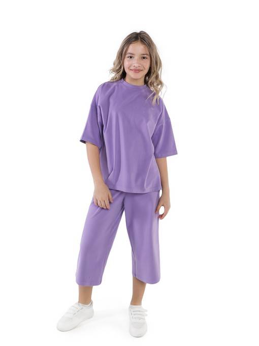 Костюм (футболка/капри)