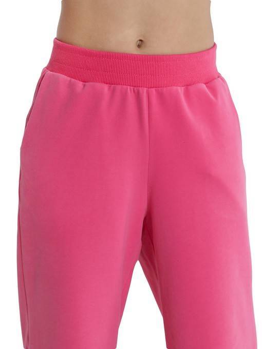 Костюм (футболка/капри)