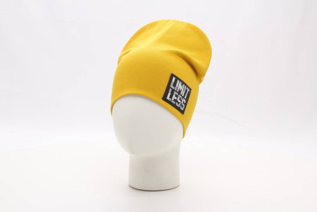 Шапка трикотажная