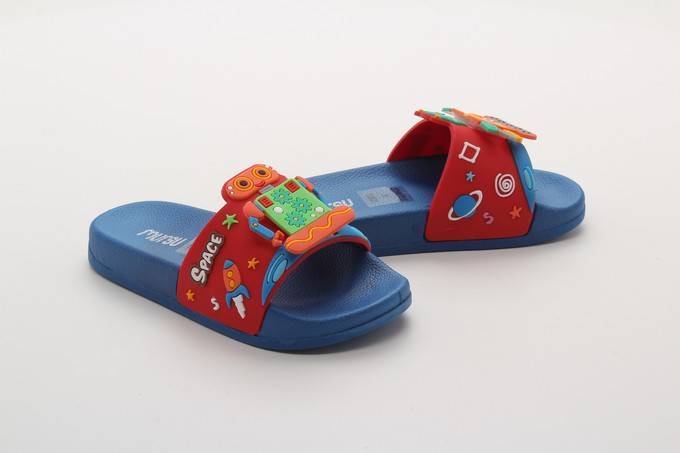 Обувь пляжная