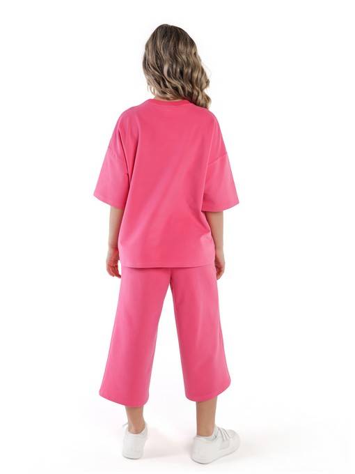 Костюм (футболка/капри)