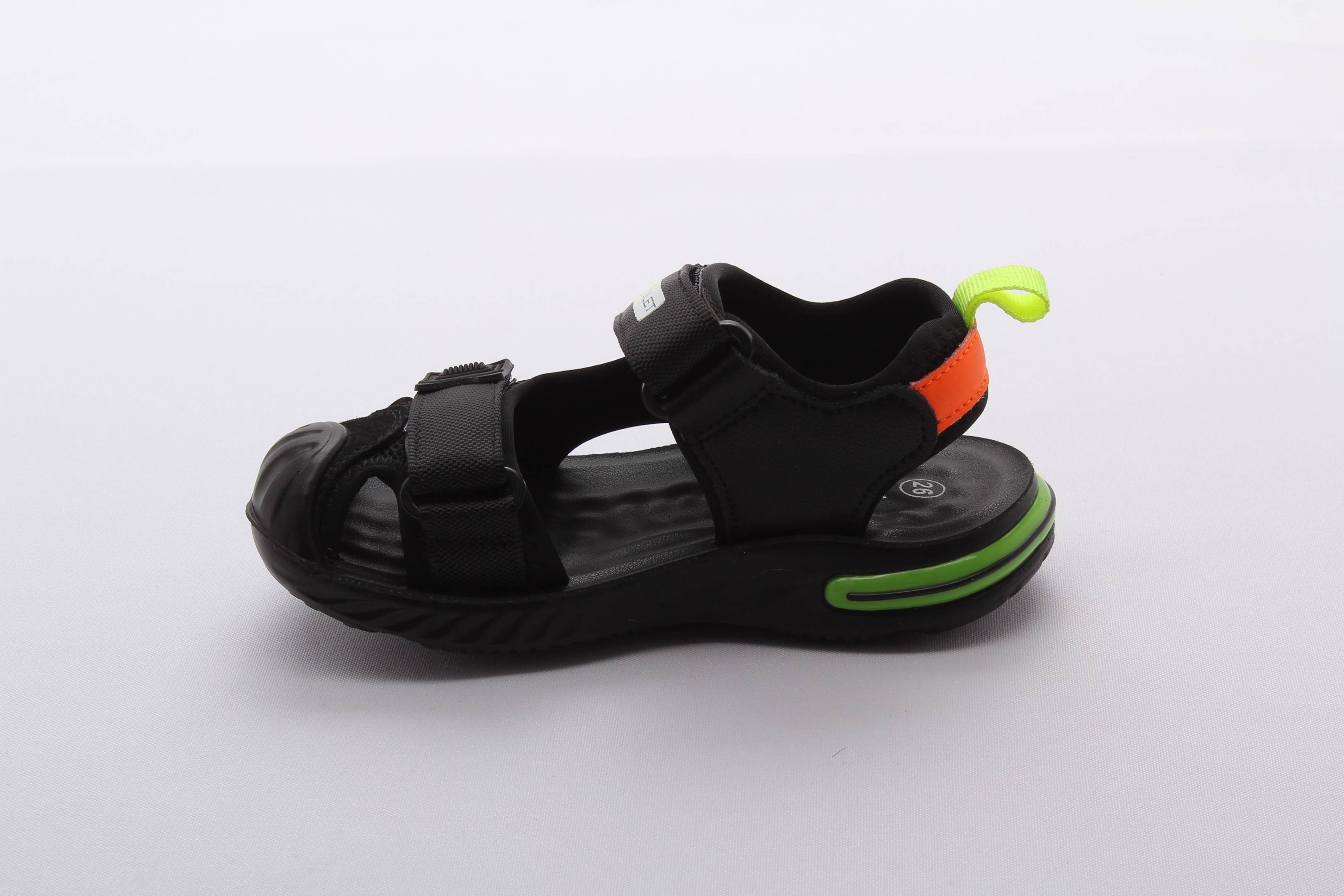 Сандалии закрытые