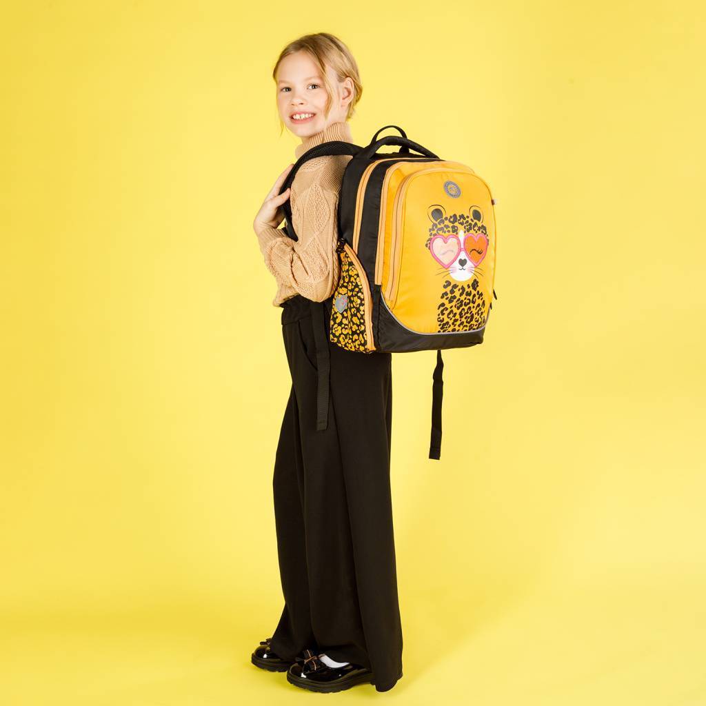 Рюкзак школьный