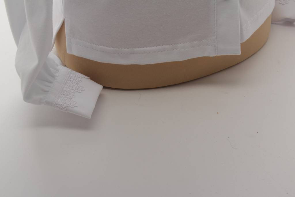 Блузка с длинным рукавом